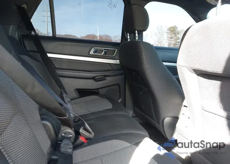 2016 Ford Explorer Xlt z USA, uszkodzony, nr VIN 1FM5K7D89GGA97284